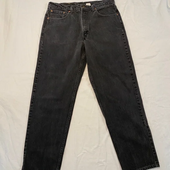 Levi’s 550 Black Jeans - Picture 3 of 11